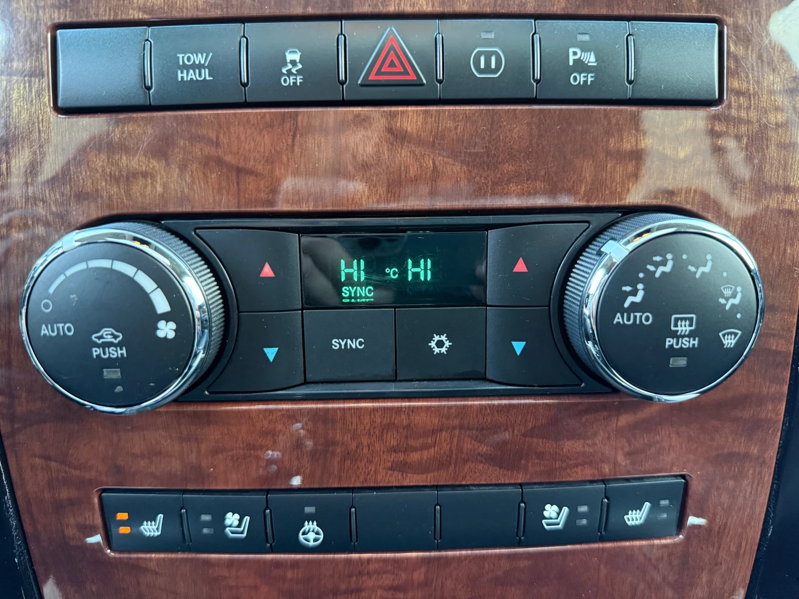 Dodge RAM 1500 LARAMIE 4X4 LPG FULL HEMI  | Mobile.bg � ����������� 12