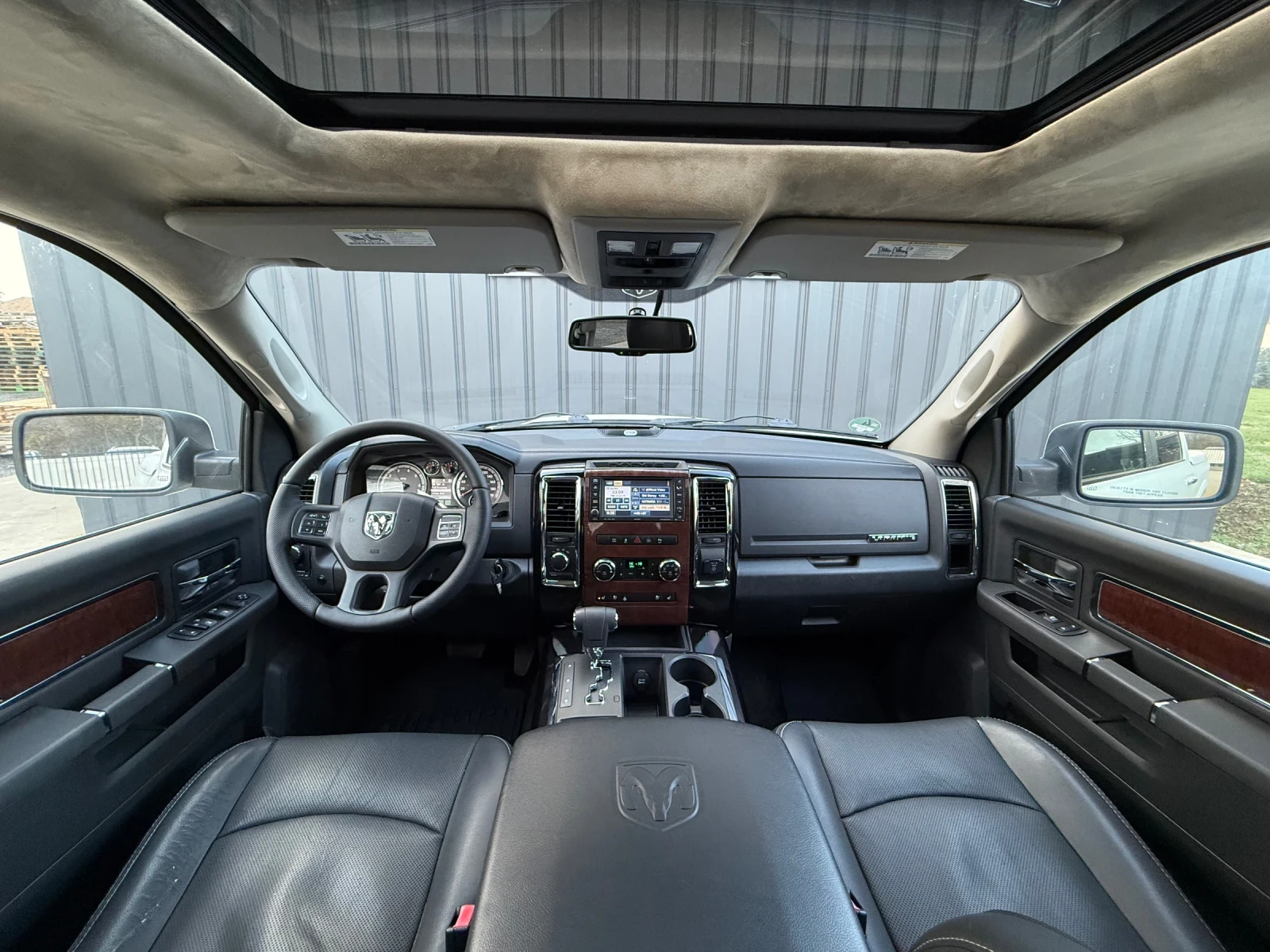 Dodge RAM 1500 LARAMIE 4X4 LPG FULL HEMI  - изображение 10