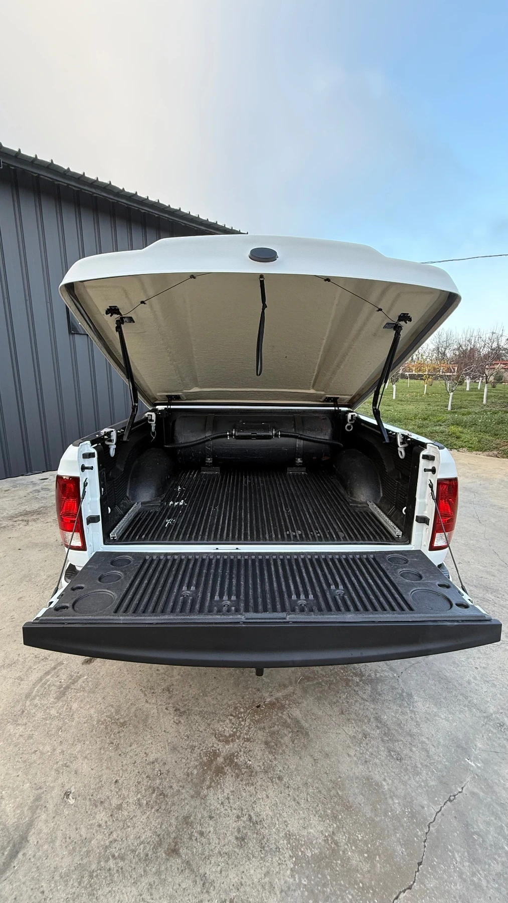 Dodge RAM 1500 LARAMIE 4X4 LPG FULL HEMI  - изображение 7