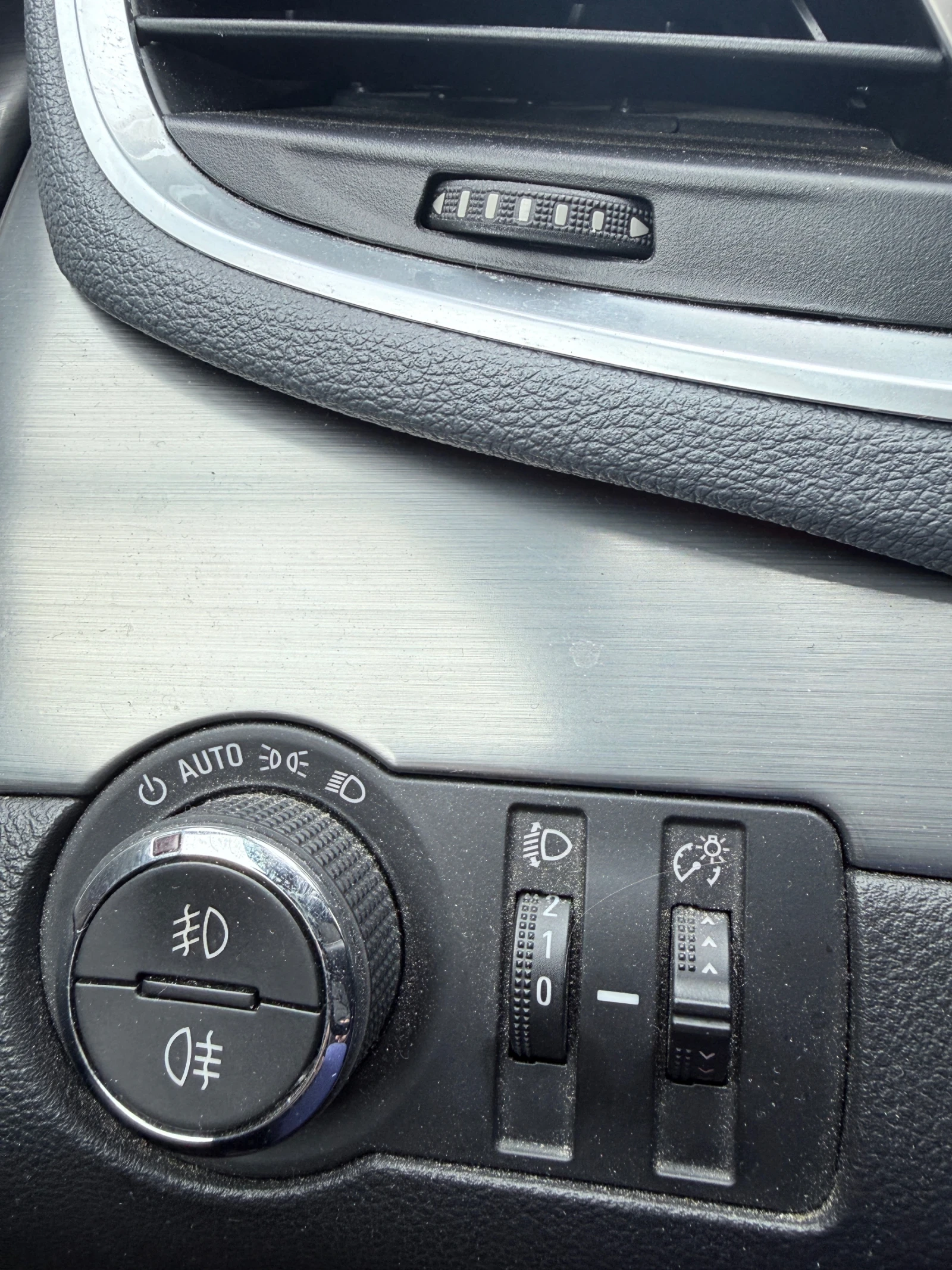 Opel Mokka 1.4 Turbo 4x4, снимка 12 - Автомобили и джипове - 53439097