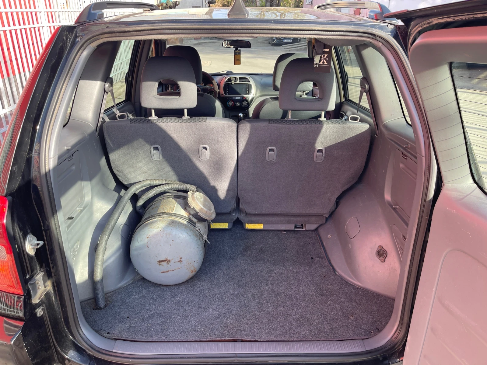 Toyota Rav4 2.0 VVT-i, снимка 10 - Автомобили и джипове - 54599232