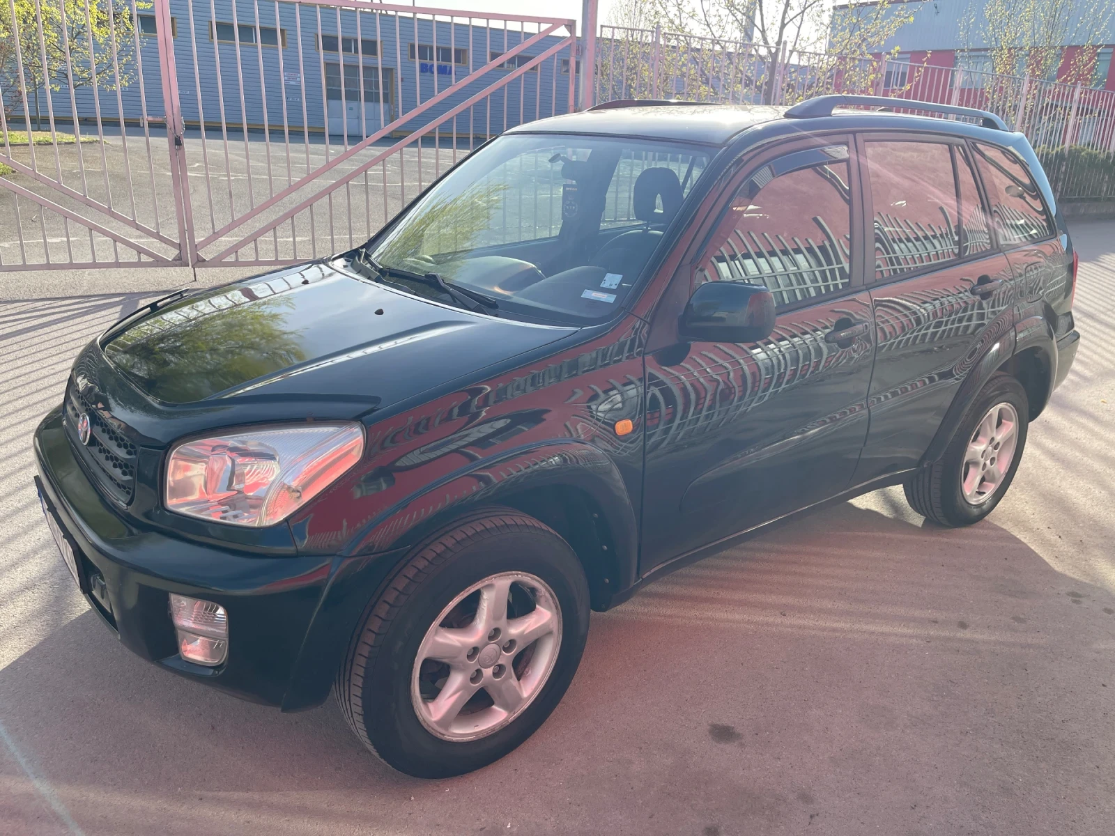 Toyota Rav4 2.0 VVT-i, снимка 2 - Автомобили и джипове - 54599232