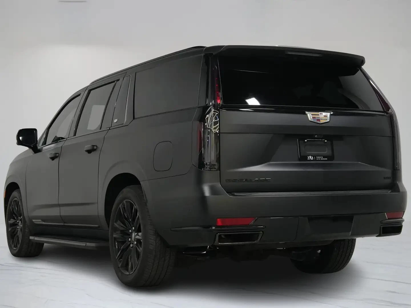 Cadillac Escalade ESV * AвтоКредит * (ЦЕНА ДО БГ), снимка 4 - Автомобили и джипове - 54973505