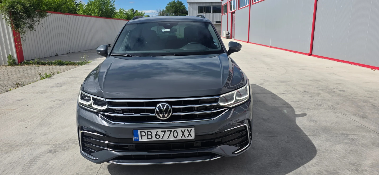 VW Tiguan R line