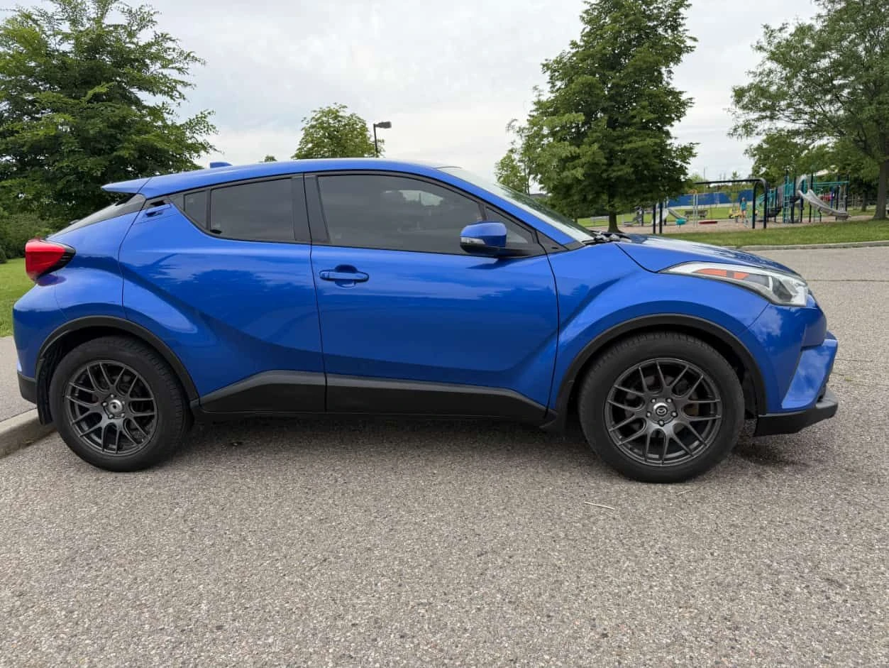 Toyota C-HR * FWD * CARFAX * ПОДГРЕВИ * ПАНО * АВТОКРЕДИТ, снимка 3 - Автомобили и джипове - 55045037