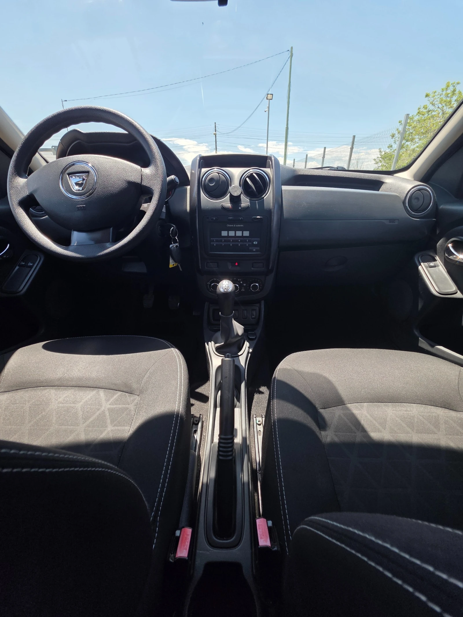 Dacia Duster 1.6 i-Ambiance-4x2-105hp-Facelift, снимка 10 - Автомобили и джипове - 55153253