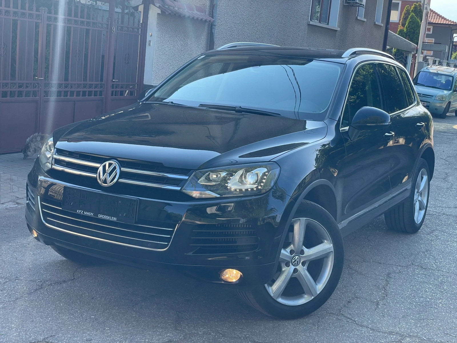 VW Touareg 3.0TDI, снимка 7 - Автомобили и джипове - 55389771
