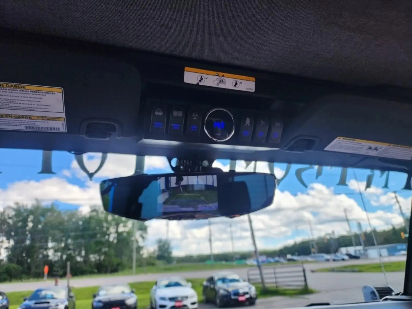 Jeep Wrangler UNLIMITED SAHARA ЦЕНА ДО БЪЛГАРИЯ АВТОКРЕДИТ, снимка 16 - Автомобили и джипове - 55450766