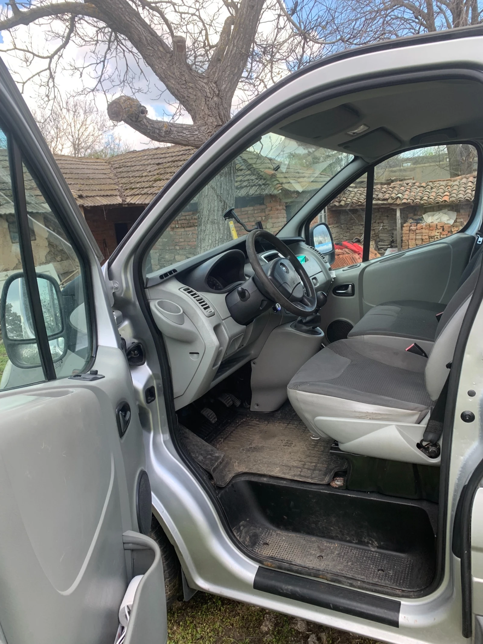 Opel Vivaro 2.0 CDTI - изображение 7