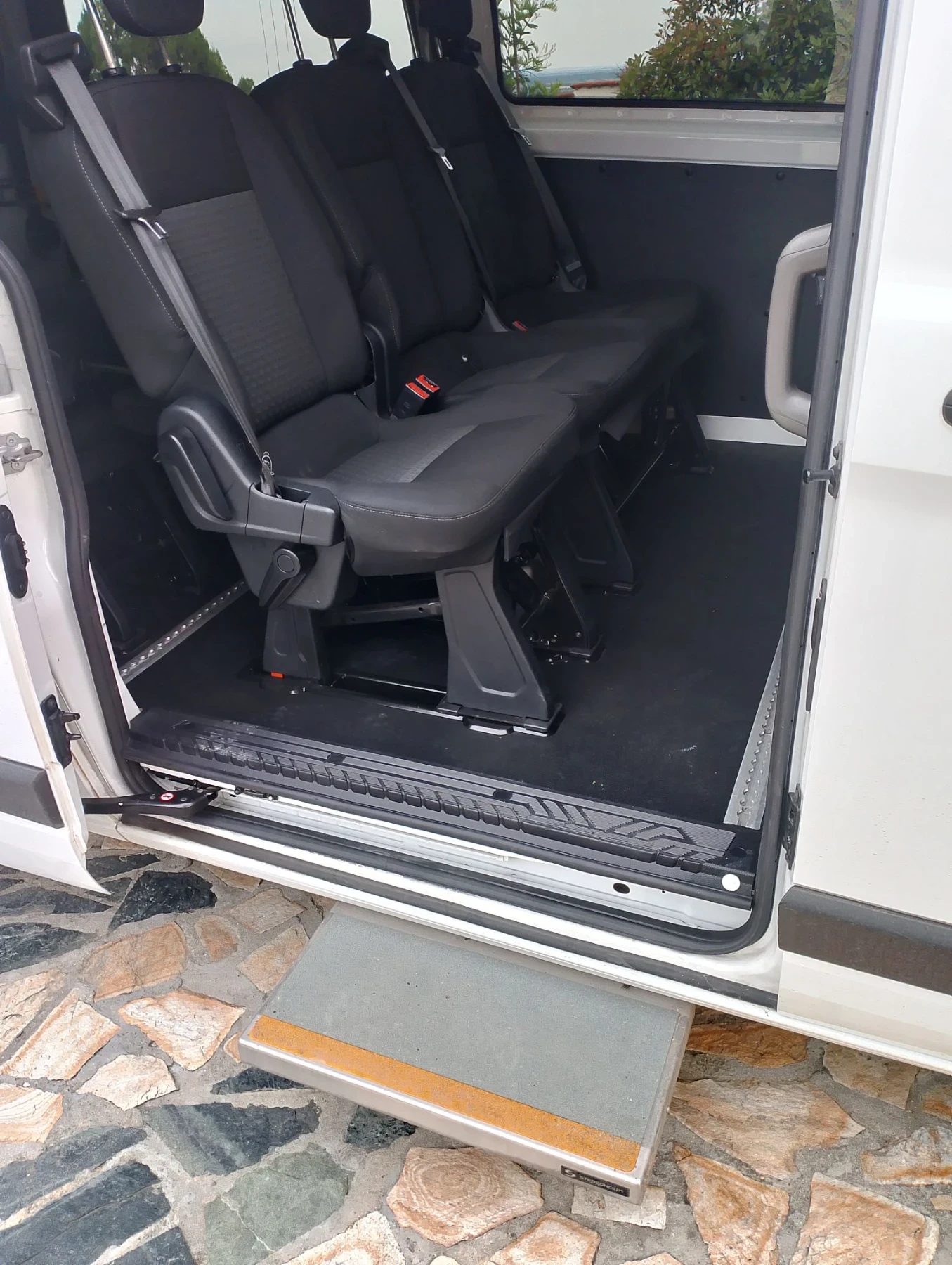 Ford Transit Custom L2H2, снимка 4 - Бусове и автобуси - 55562523