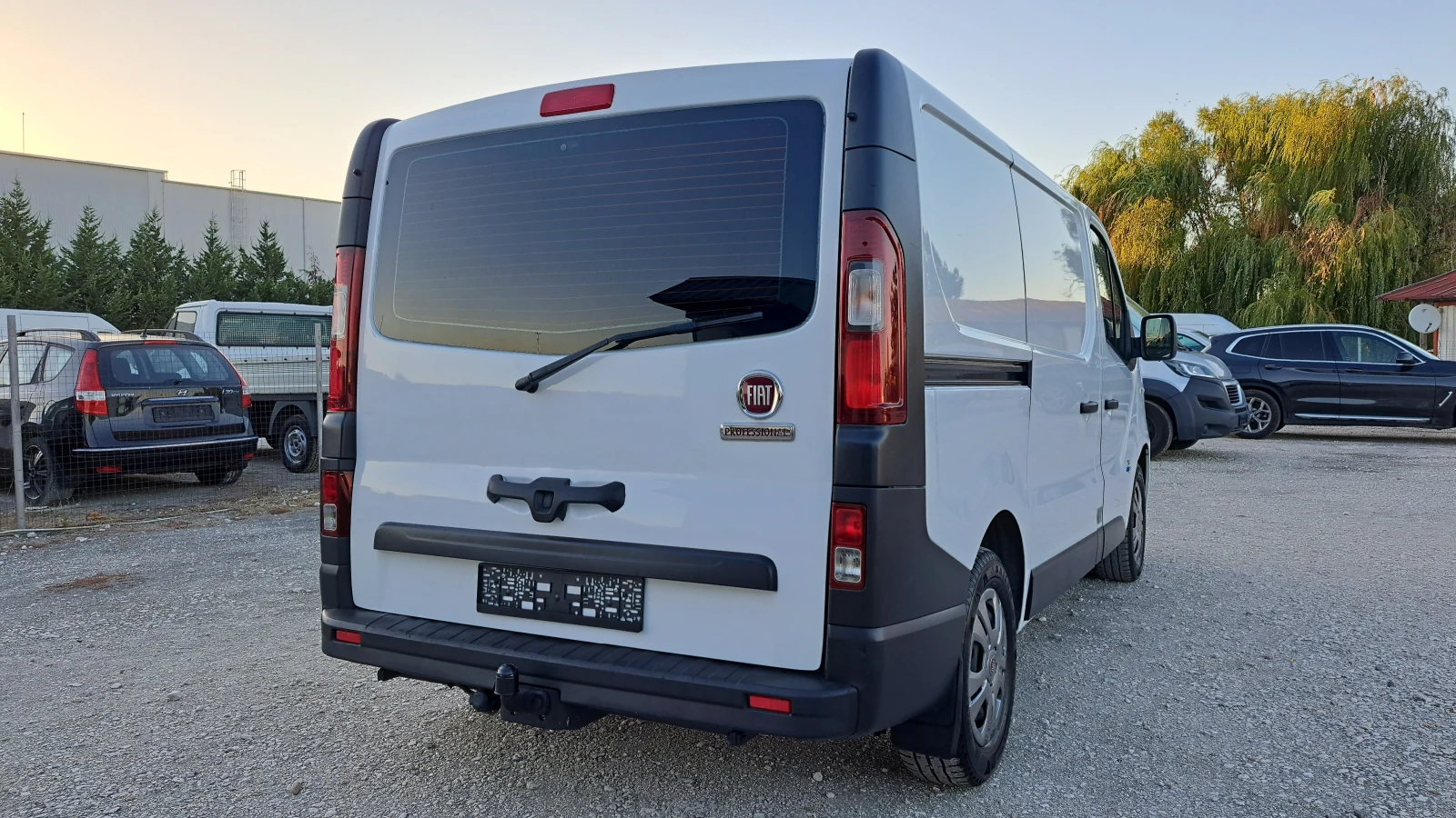 Fiat Talento 1.6DCI-125PS/178000км!!!КЛИМАТИК/LED/EURO6, снимка 4 - Бусове и автобуси - 55993896