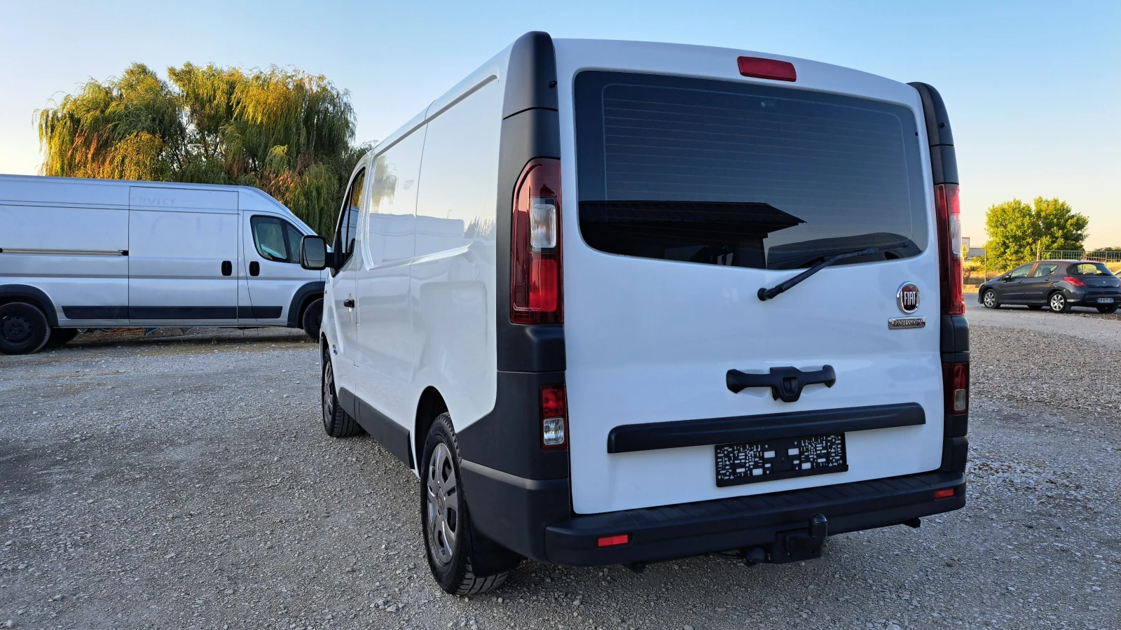 Fiat Talento 1.6DCI-125PS/178000км!!!КЛИМАТИК/LED/EURO6, снимка 3 - Бусове и автобуси - 55993896