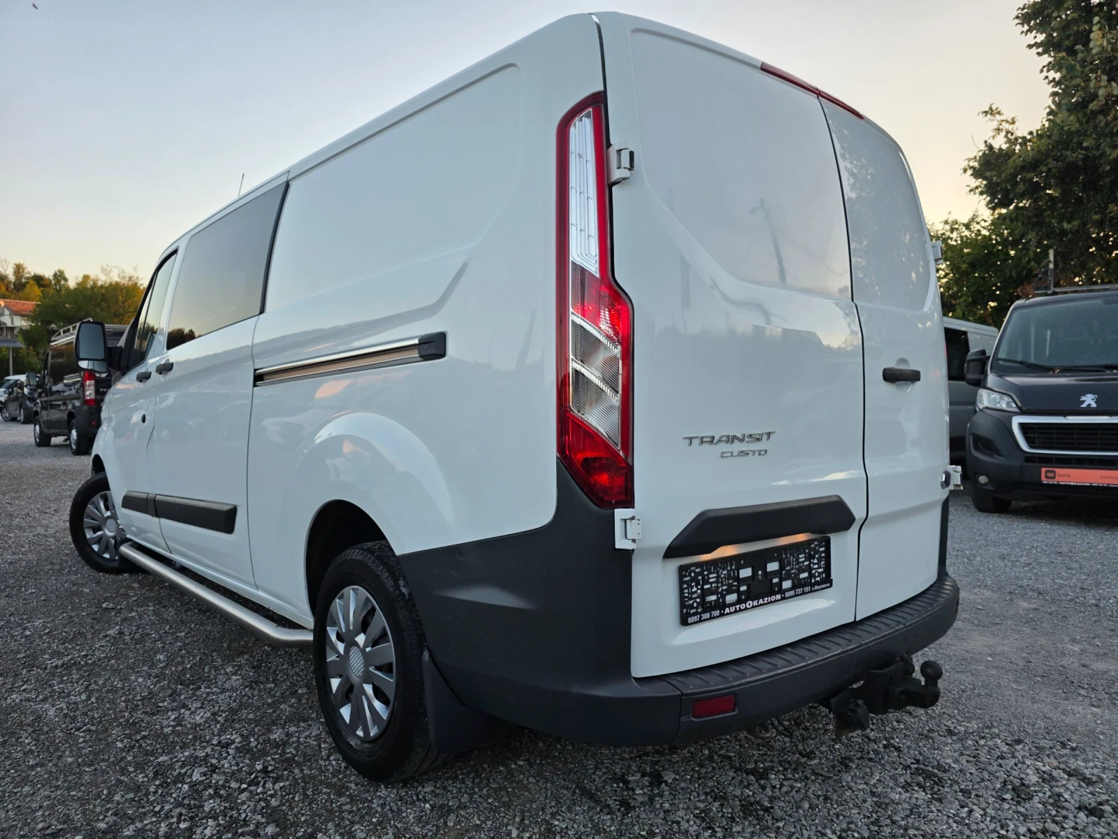 Ford Transit Custom 2.2tdci 5+ 1 дълга база, снимка 4 - Бусове и автобуси - 56135587