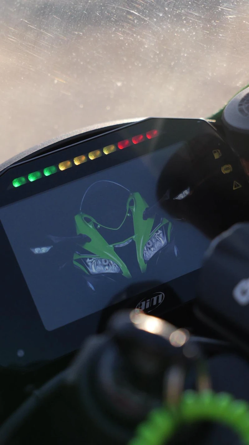 Kawasaki Zxr KRT, снимка 3 - Мотоциклети и мототехника - 53210039