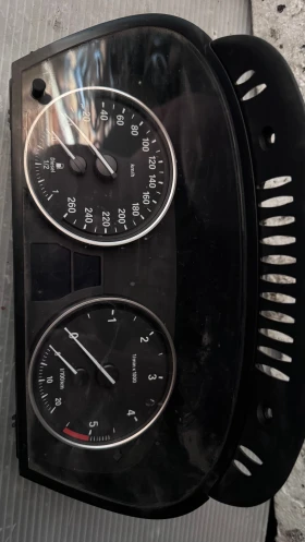       BMW 520 - A2C53257079