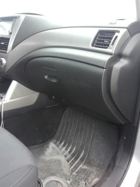 жабка субару форестър 