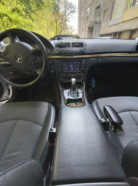 Mercedes-Benz E 280 3.2 РЕДОВИЯ 6 ЦИЛИДЪРА, снимка 11