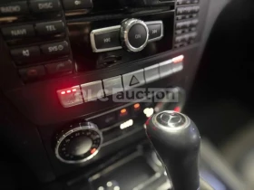Mercedes-Benz C 220 AMG LINE/ПОДГРЕВ/ПАМЕТ/ПАНОРАМА, снимка 9