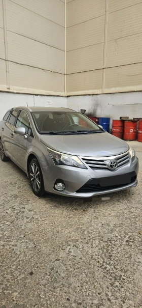 Toyota Avensis 2.0 D-4D 126ks , снимка 3