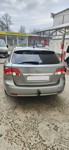 Toyota Avensis 2.0 D-4D 126ks , снимка 4