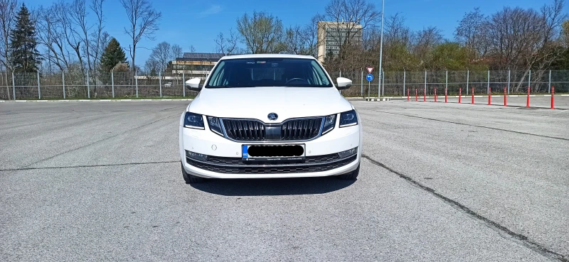 Skoda Octavia 1.6 TDI, снимка 7 - Автомобили и джипове - 46823037