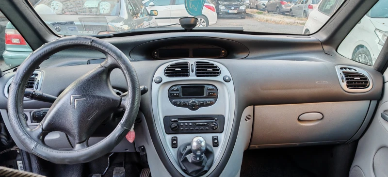 Citroen Xsara picasso, снимка 11 - Автомобили и джипове - 46956315