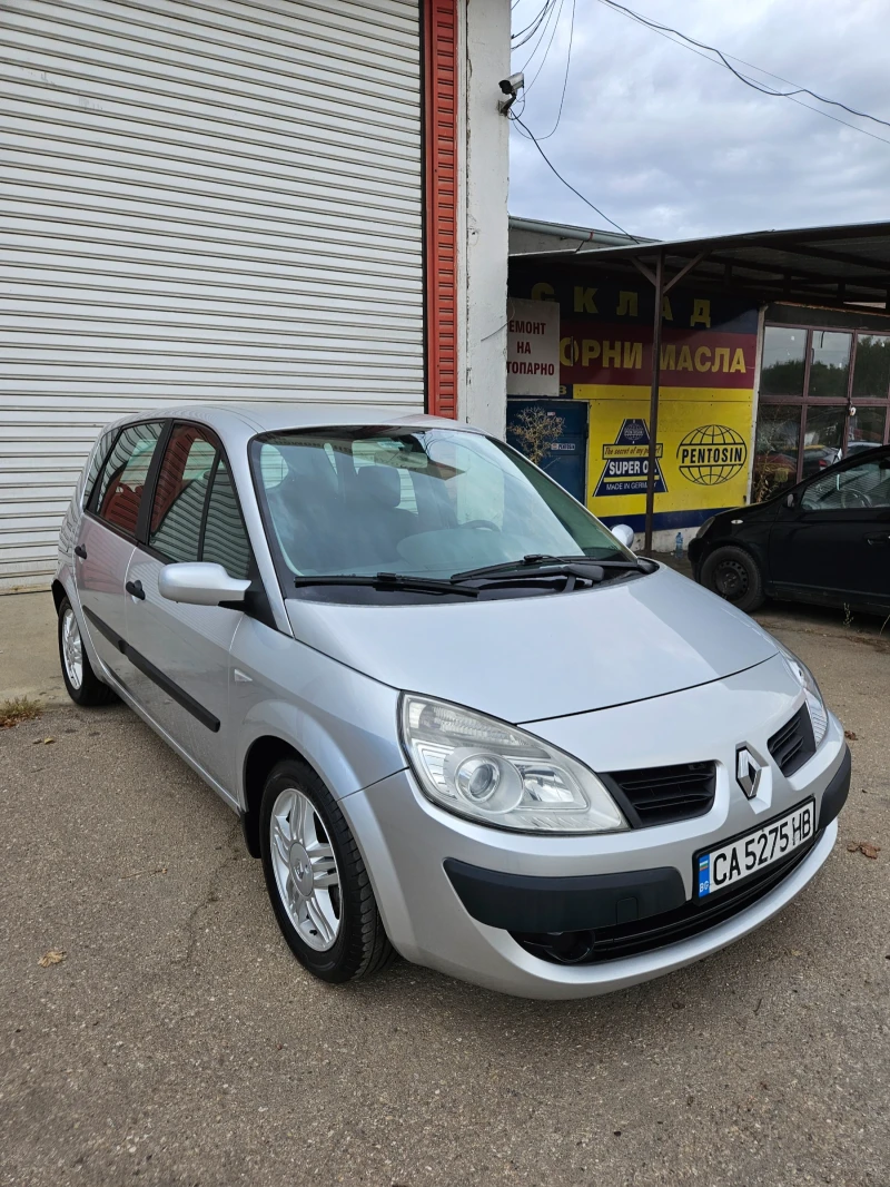 Renault Scenic, снимка 1 - Автомобили и джипове - 47690307