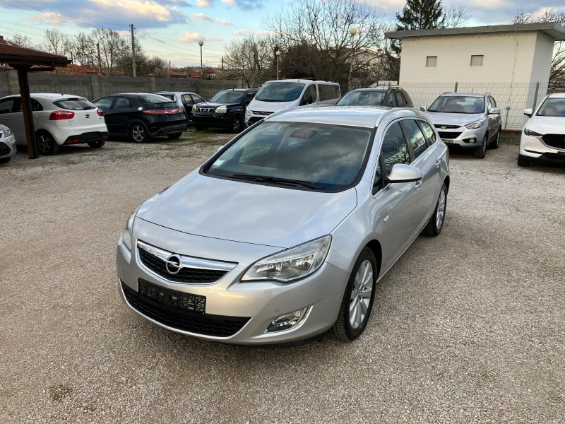 Opel Astra 1.7 CDTI, снимка 1 - Автомобили и джипове - 49588867