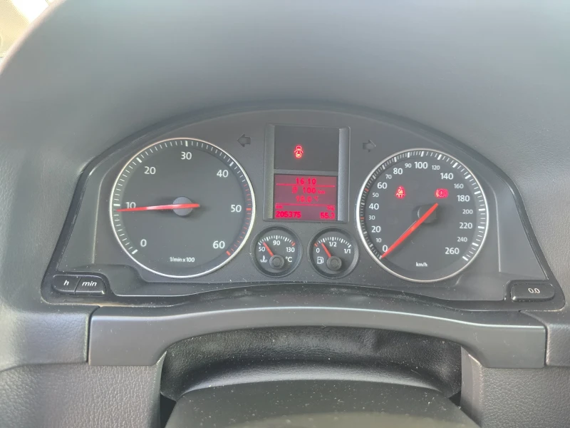 VW Golf Plus 1.9 TDI 105к.с., снимка 10 - Автомобили и джипове - 52407320