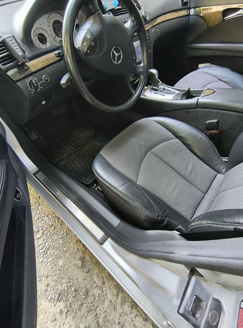 Mercedes-Benz E 280 3.2 РЕДОВИЯ 6 ЦИЛИДЪРА, снимка 8 - Автомобили и джипове - 52808493