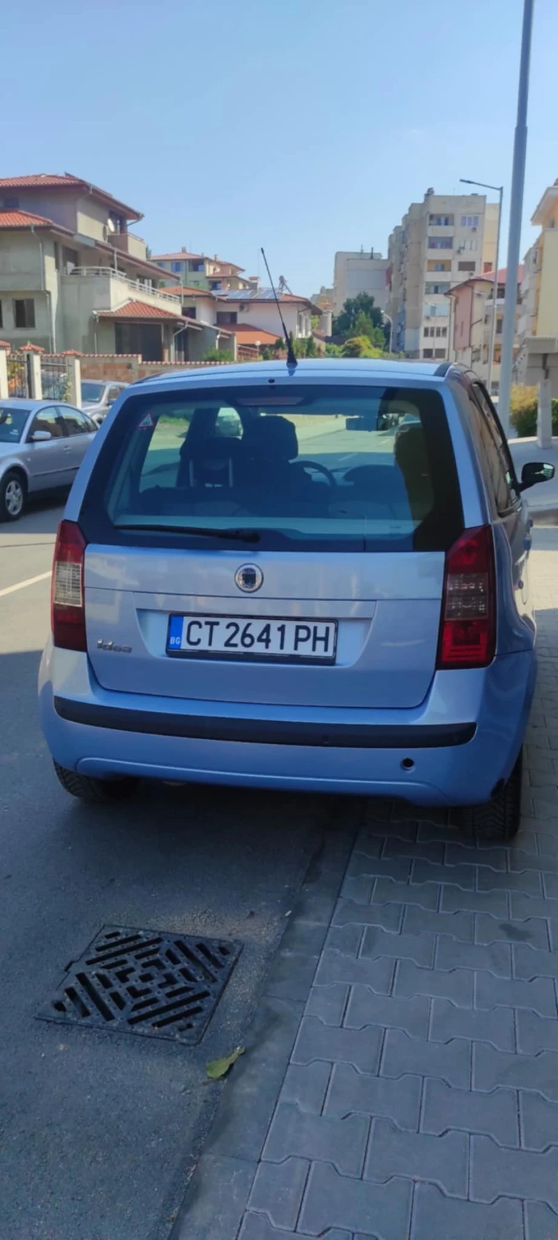 Fiat Idea, снимка 2 - Автомобили и джипове - 52508264