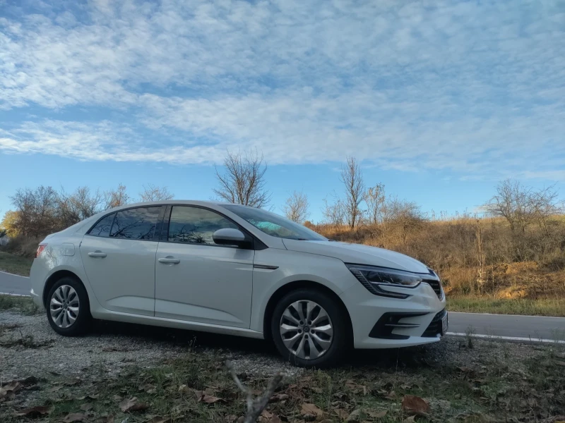Renault Megane, снимка 4 - Автомобили и джипове - 52190084