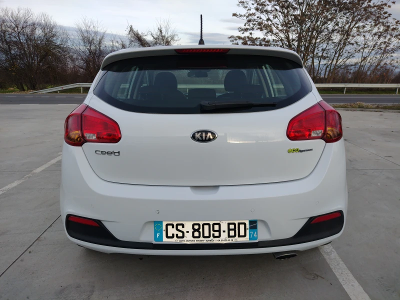 Kia Ceed 1.4 I* Euro 5* 6 ск.* Топ* , снимка 4 - Автомобили и джипове - 52725728