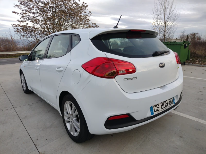 Kia Ceed 1.4 I* Euro 5* 6 ск.* Топ* , снимка 3 - Автомобили и джипове - 52725728