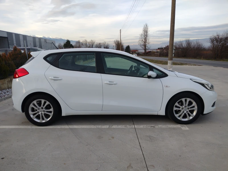 Kia Ceed 1.4 I* Euro 5* 6 ск.* Топ* , снимка 6 - Автомобили и джипове - 52725728