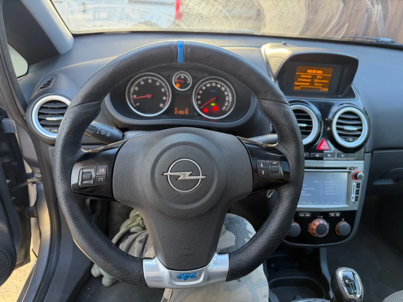 Opel Corsa 1.6 OPC, снимка 10 - Автомобили и джипове - 52792735