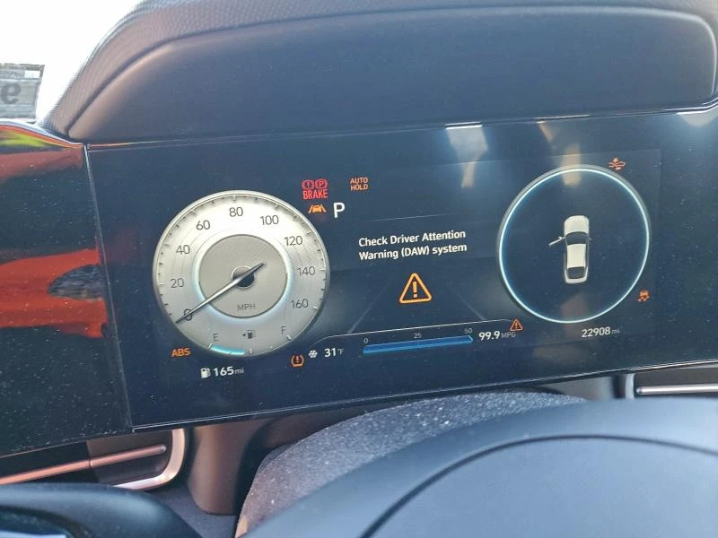 Hyundai Elantra 2.0L 4 Front-wheel Drive, снимка 14 - Автомобили и джипове - 52907545