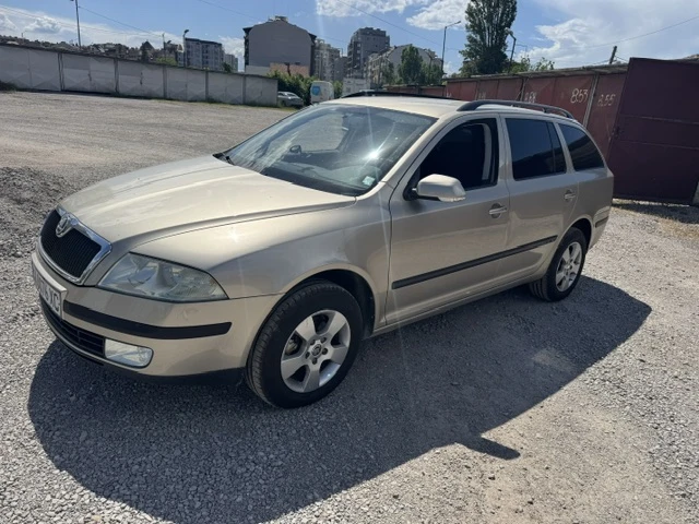 Skoda Octavia, снимка 2 - Автомобили и джипове - 54708128