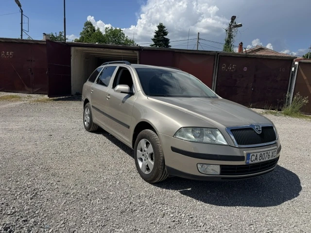 Skoda Octavia, снимка 7 - Автомобили и джипове - 54708128