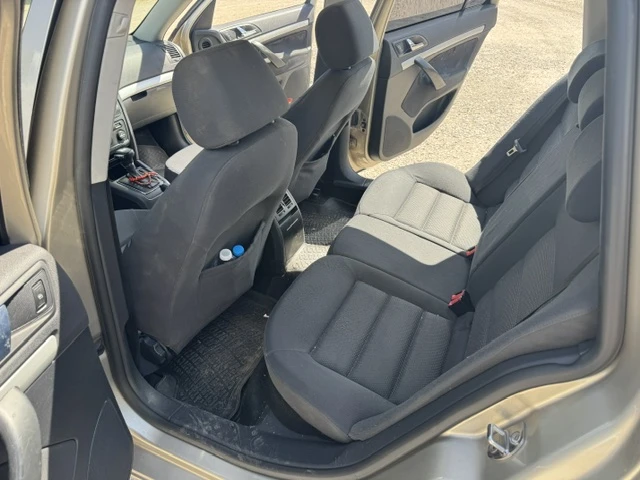 Skoda Octavia, снимка 11 - Автомобили и джипове - 54708128