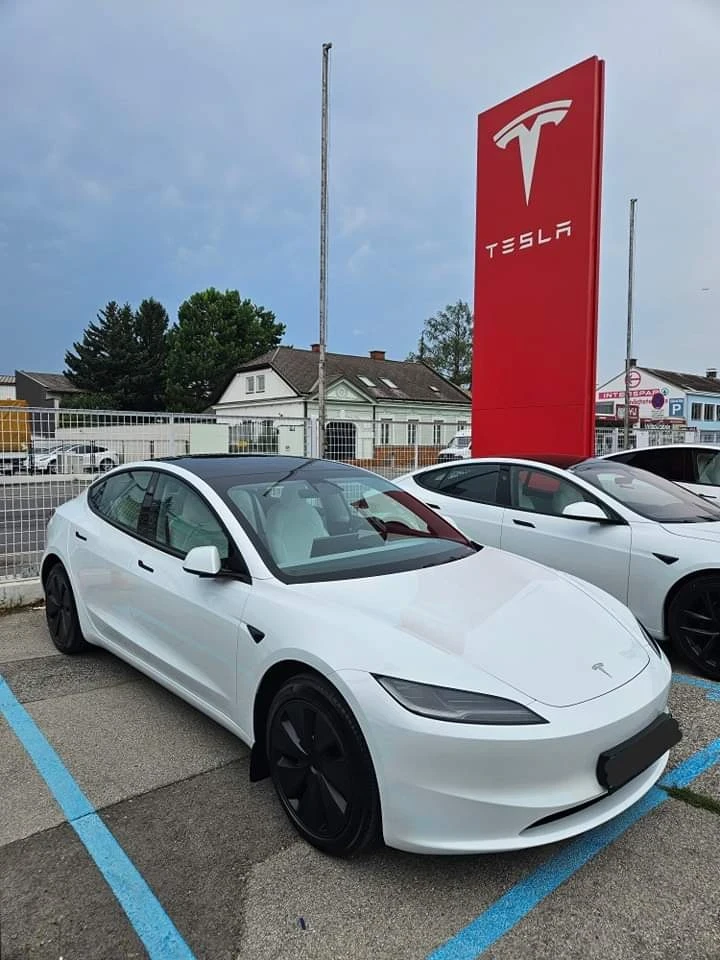 Tesla Model 3, снимка 12 - Автомобили и джипове - 56234466
