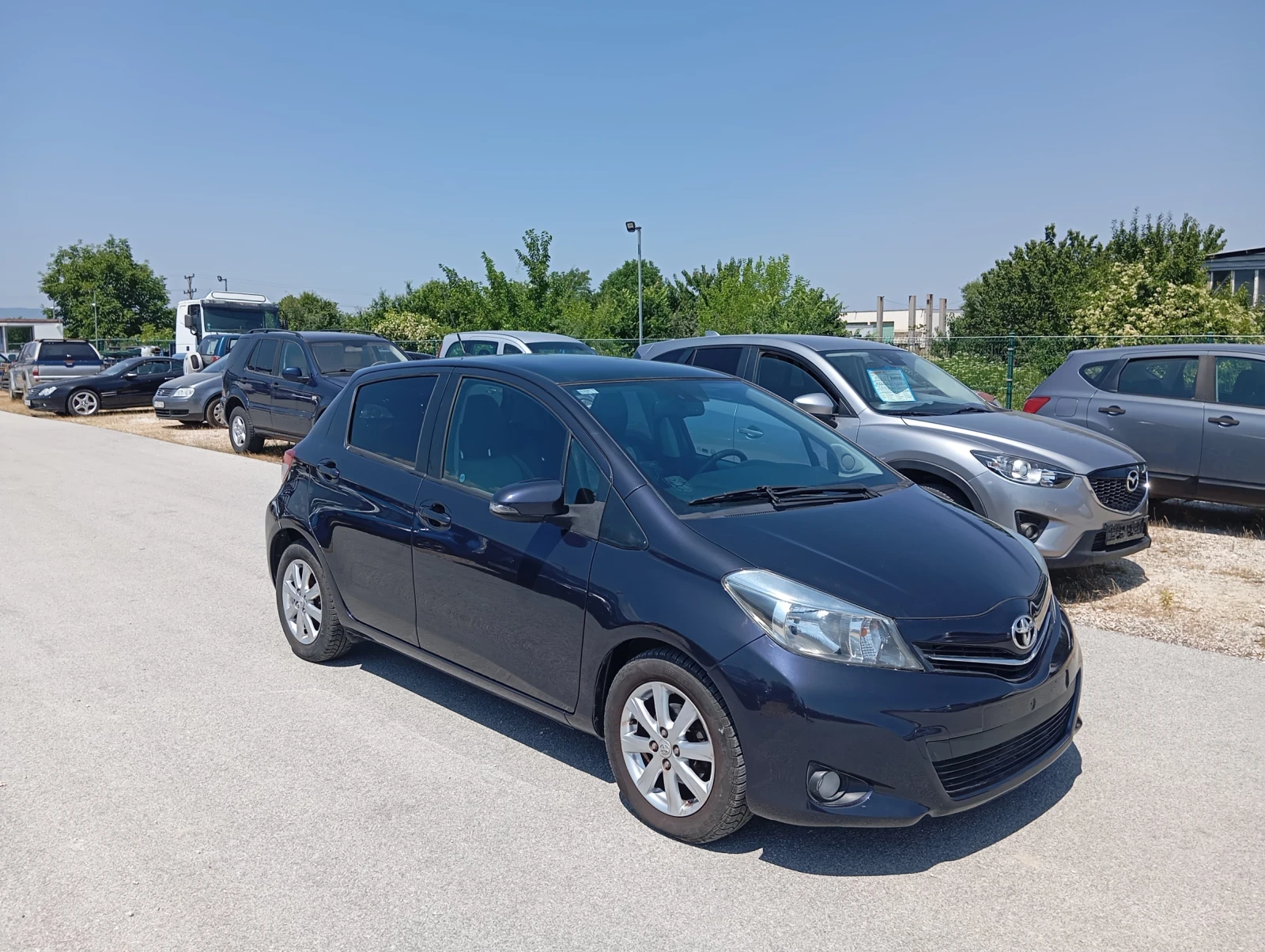 Toyota Yaris 1.4 дизел , снимка 1