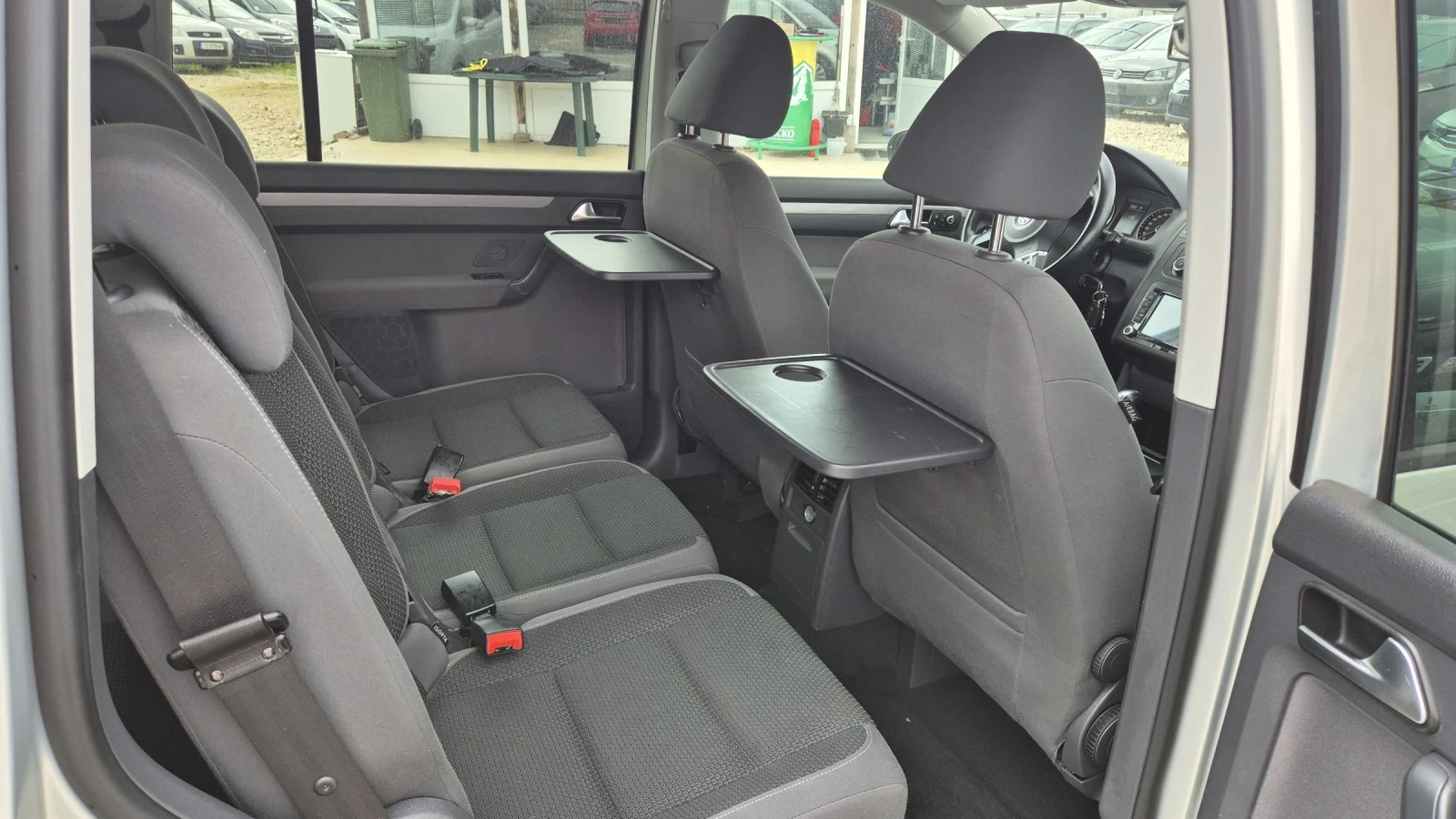 VW Touran 1.4 NAVIGACIA | Mobile.bg — изображение 14