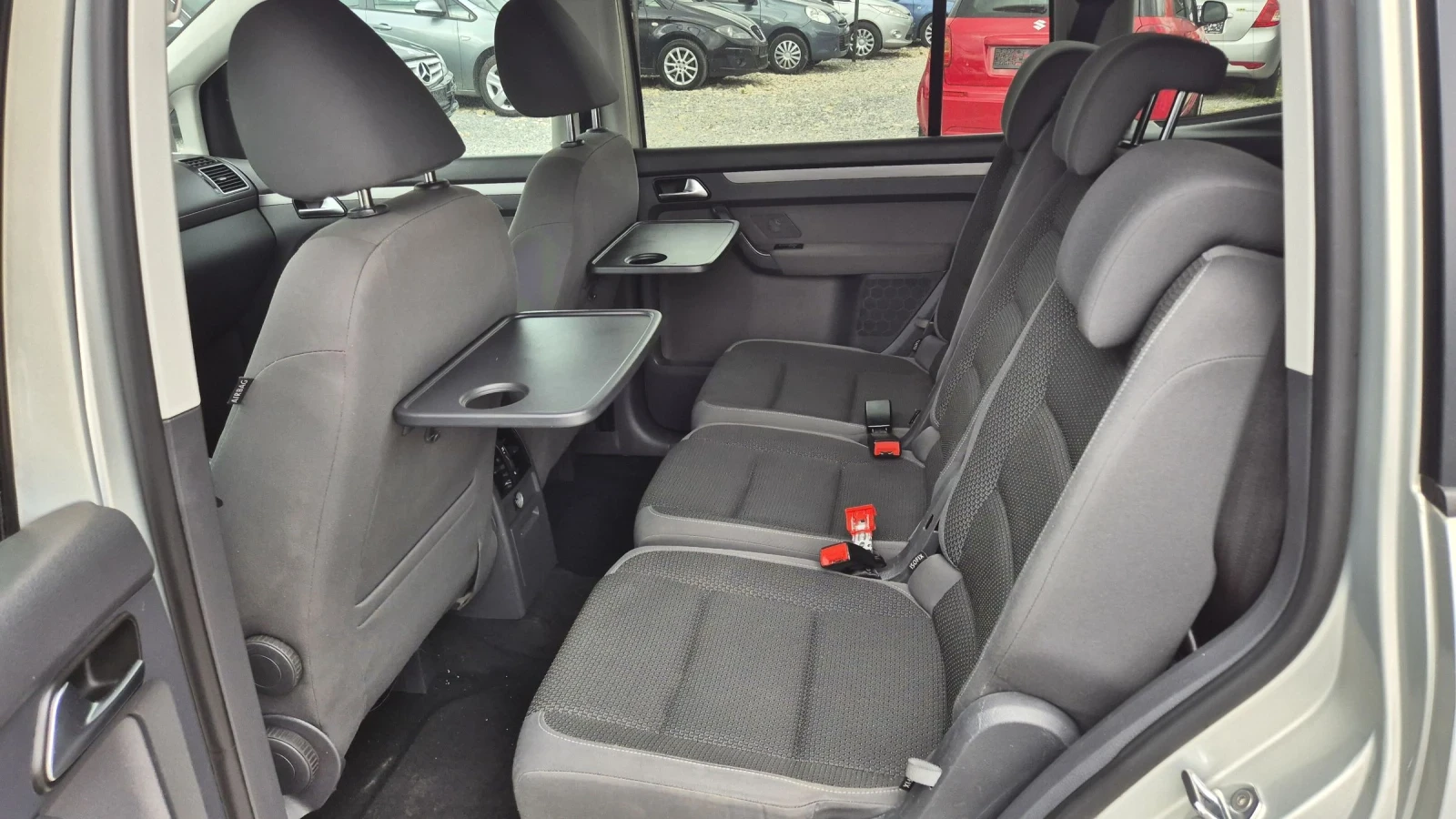 VW Touran 1.4 NAVIGACIA | Mobile.bg — изображение 12