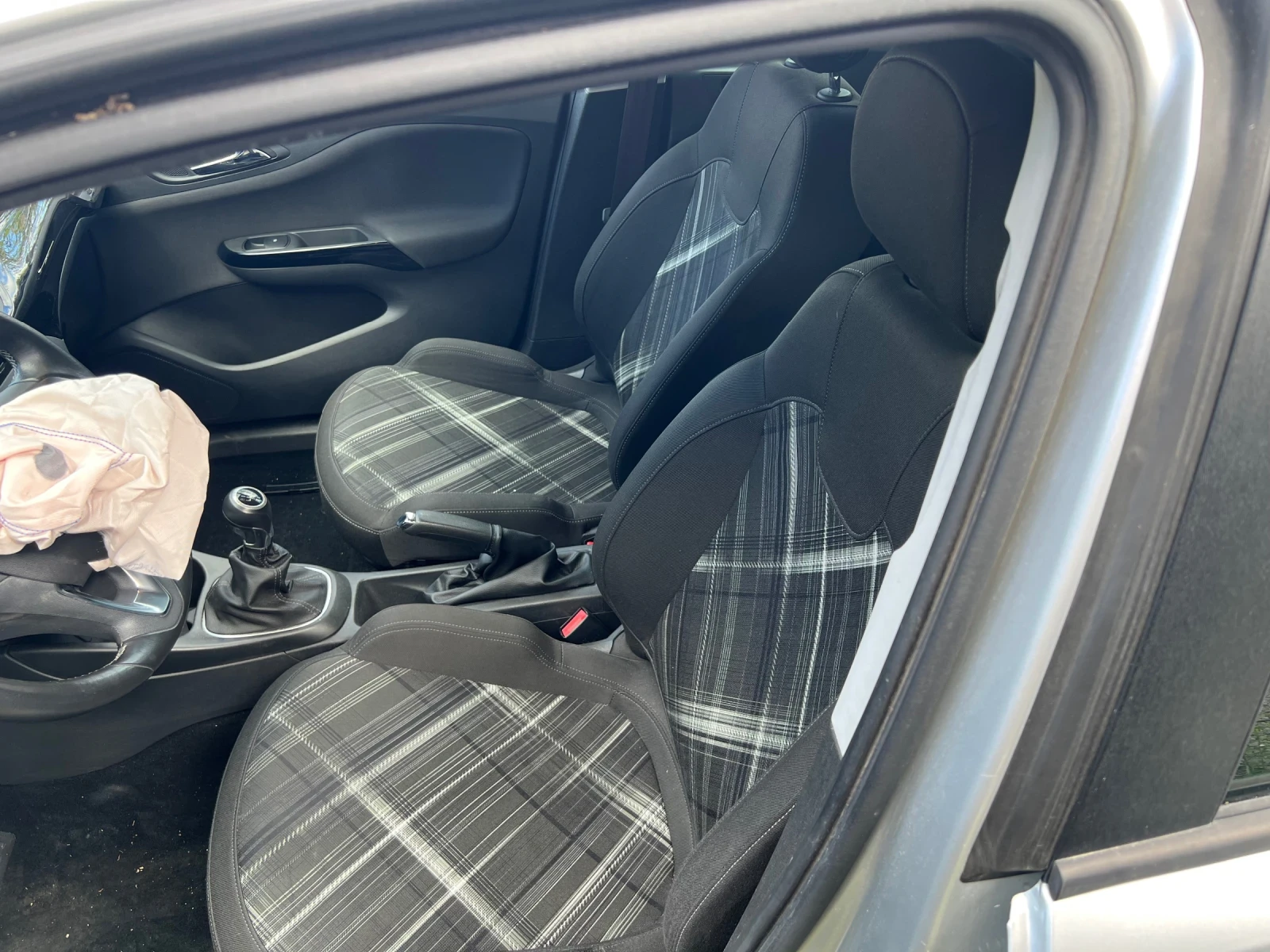 Opel Corsa 1.2 - изображение 9