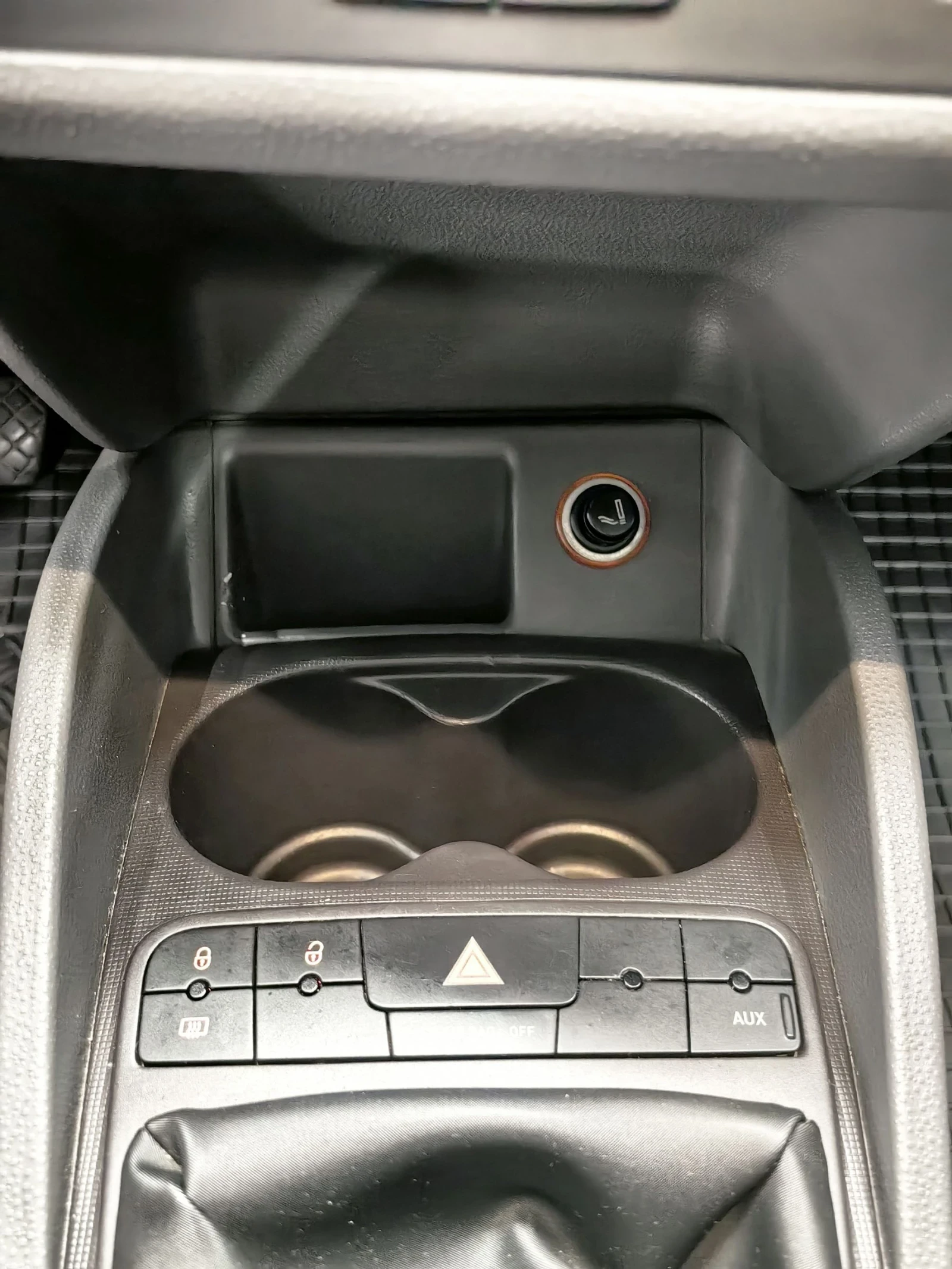 Seat Ibiza 1.2i* * * UX* 97 000km | Mobile.bg   13