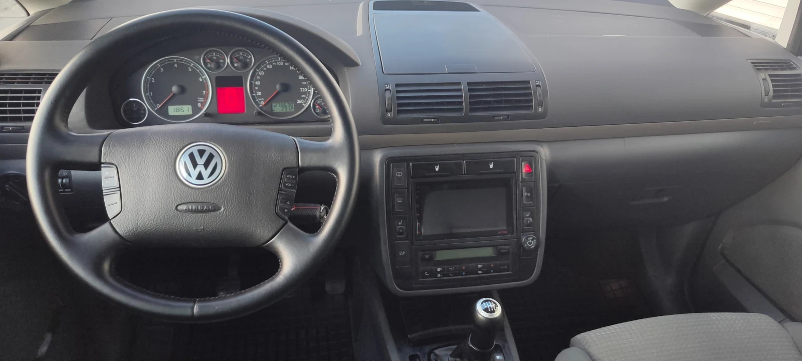VW Sharan 2.8 V6 /204 к.с./ бензин/газ 7 места - изображение 6