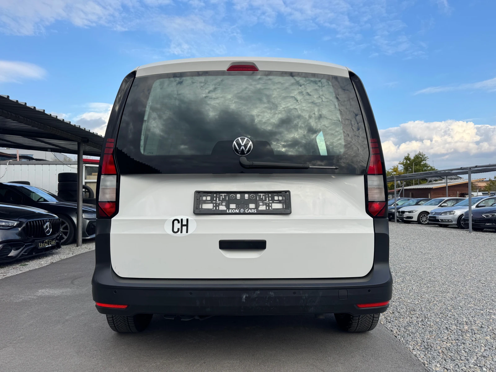 VW Caddy 2.0 TDI CH.  - изображение 6