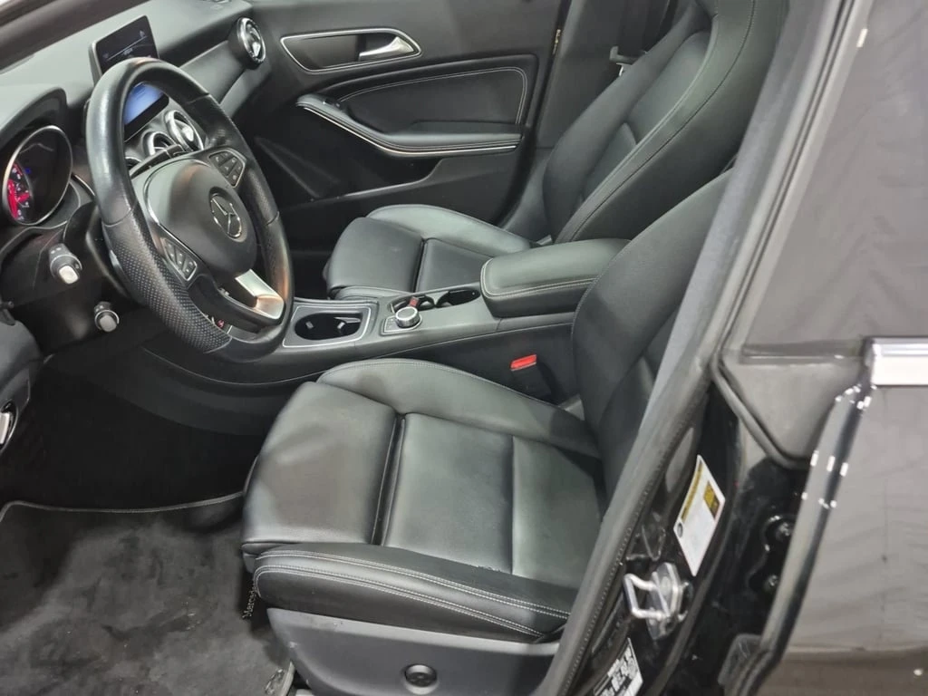 Mercedes-Benz CLA 250 2019 * CARFAX * БЕЗ ПЪРВОНАЧАЛНА ВНОСКА - изображение 8