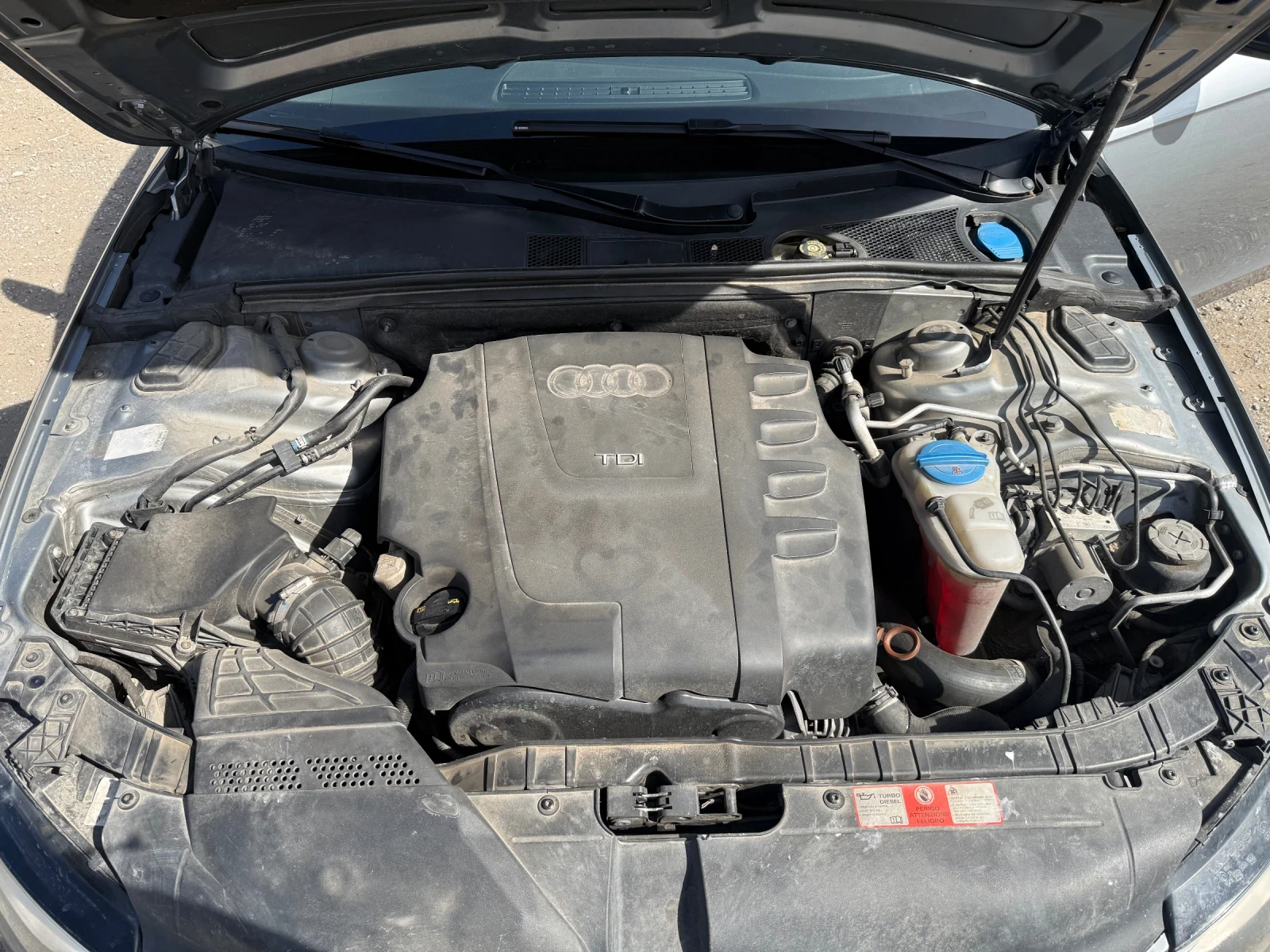 Audi A4 B8 2.0TDI 143 CAGA, снимка 11 - Автомобили и джипове - 53798130